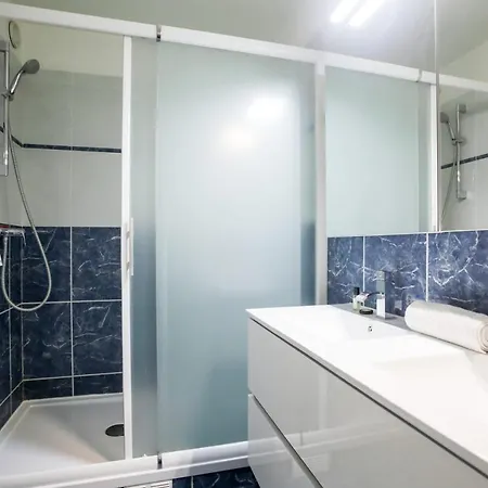 Apartment Cozy Oberkampf For 4 Guests *